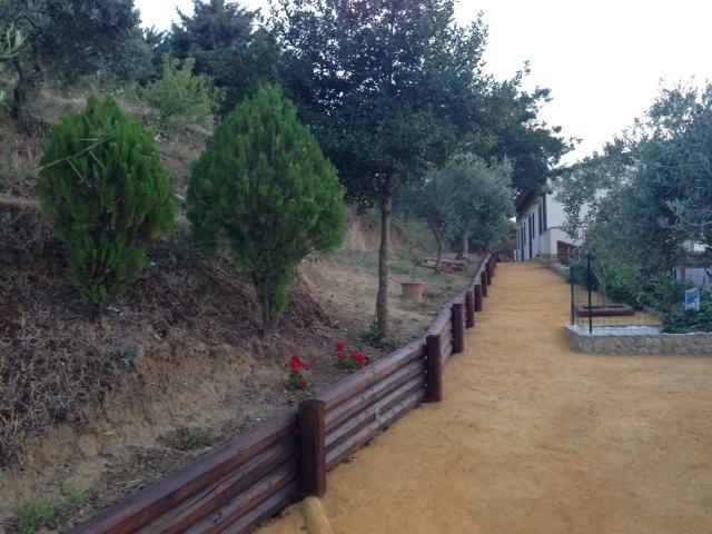 B&B Profumi Di Sicilia San Cataldo  Bagian luar foto