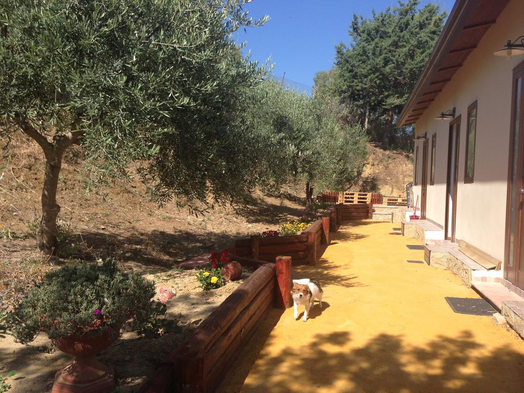 B&B Profumi Di Sicilia San Cataldo  Bagian luar foto